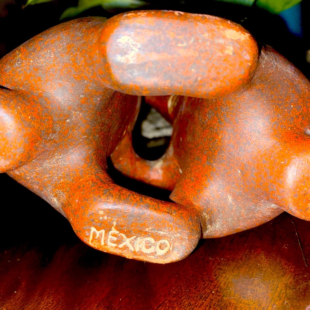 Vintage Mexico Red Clay “Ancient Dancing Colima Dogs” - Picture 11 of 11